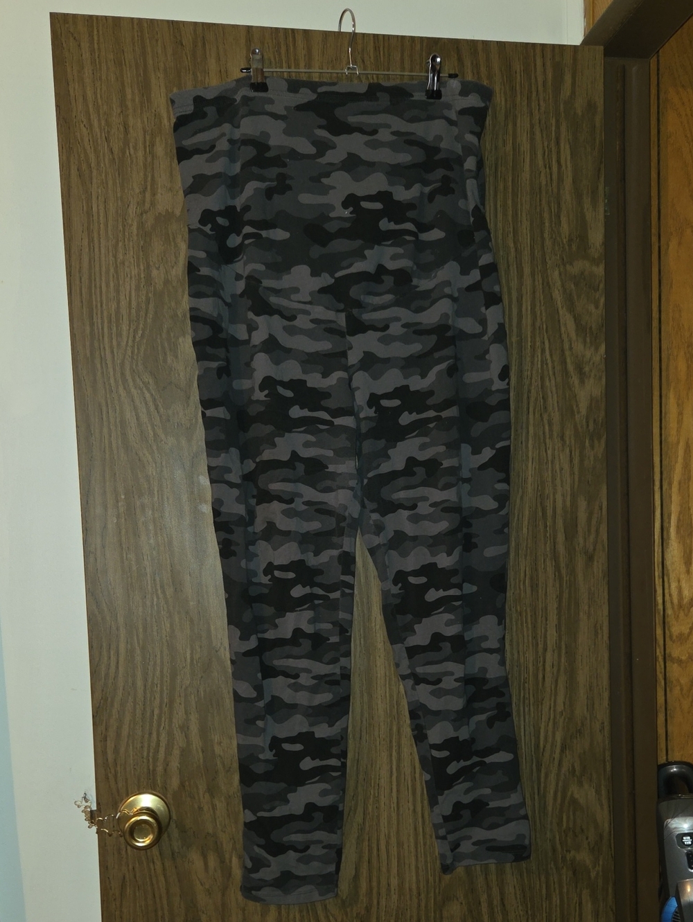 Time & Tru Camo Maternity Leggings